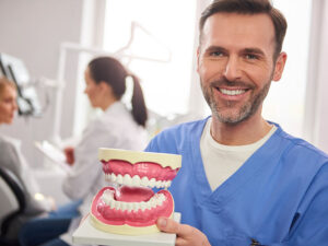 implantes dentários